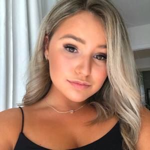 Meet your Posher, Ana-kim